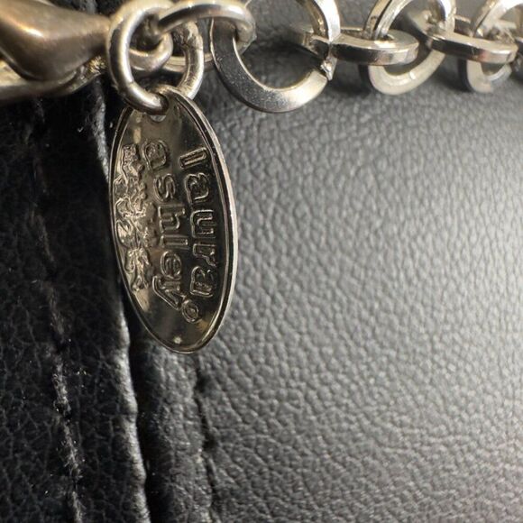 Laura Ashley Blue Stone & Freshwater Pearl Lariat Pendant style Necklace - Picture 9 of 9